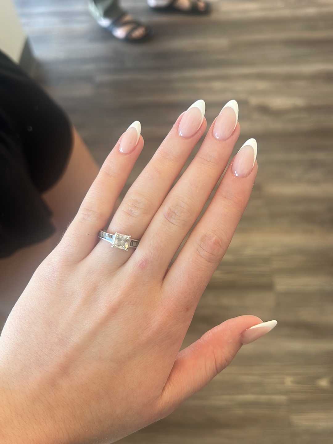 Lavish Lounge Spa nail photo 2