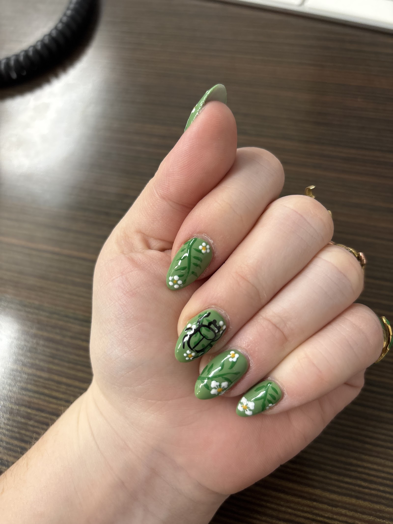 Lavish Lounge Spa nail photo 3