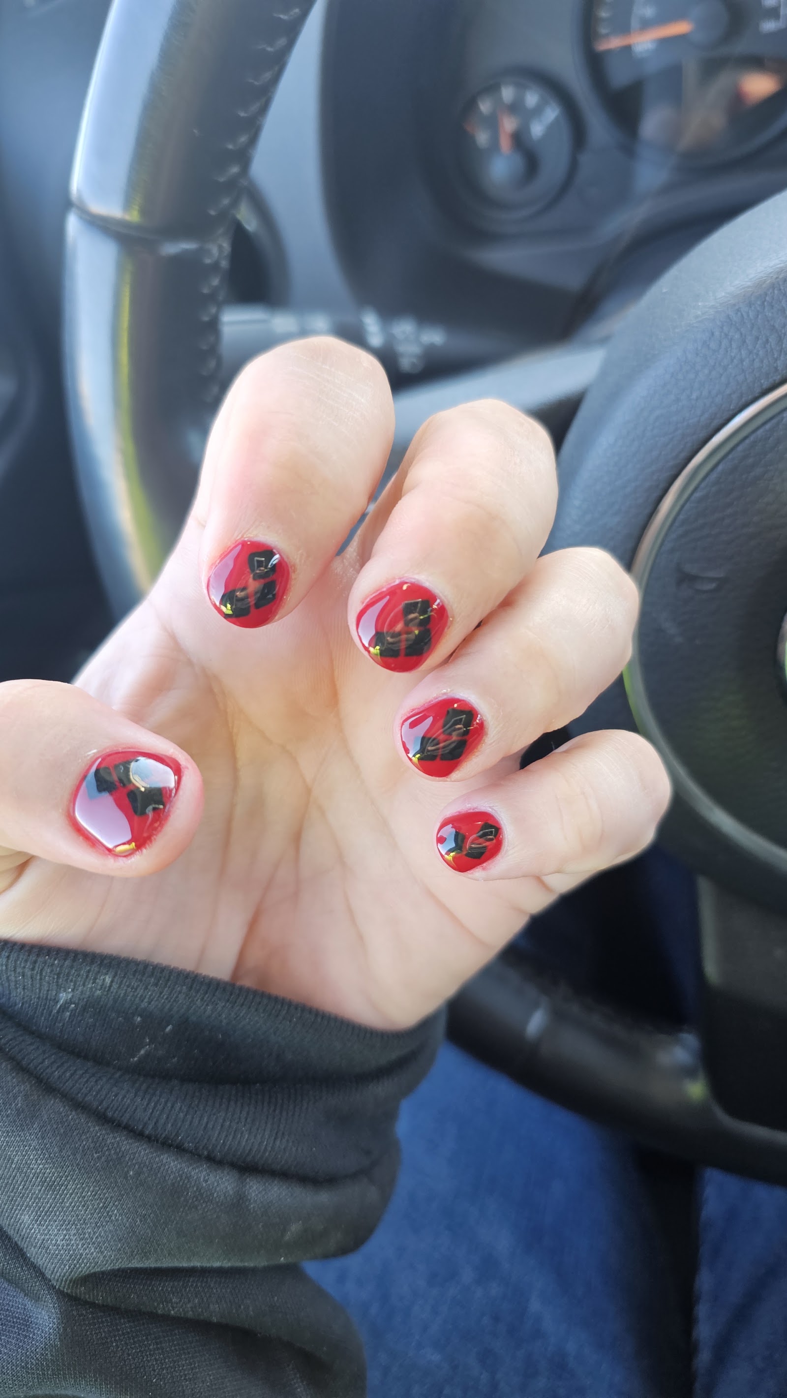Lavish Lounge Spa nail photo 7